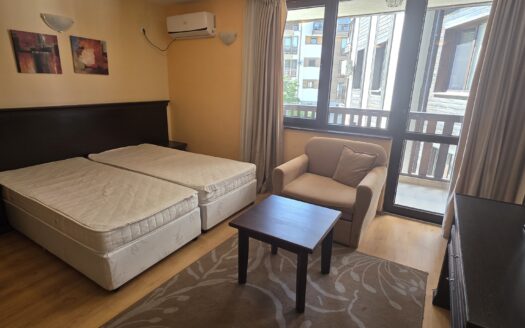 Fully furnished and equipped studio apartment with a balcony in St. Ivan area of Bansko